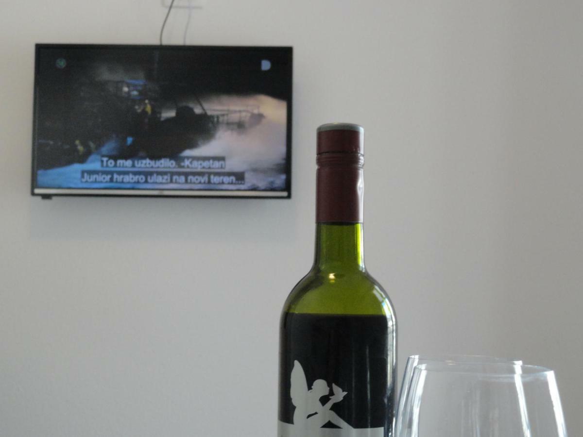 Anica 2 Apartment Makarska